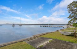 21 Sunshine Parade, Sunshine, NSW 2264