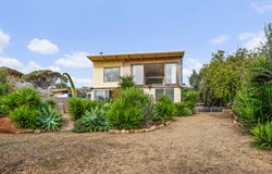 2 Robert Street, Sellicks Beach, SA 5174