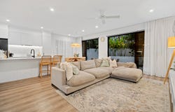 3/521 Old Cleveland Road, Birkdale, Qld 4159