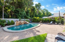 27 Bramble Street, Clifton Beach, Qld 4879
