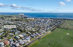 2 Ben Tor Tce, Coronet Bay, Vic 3984
