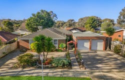 24 McEwen Drive, Sunbury, Vic 3429