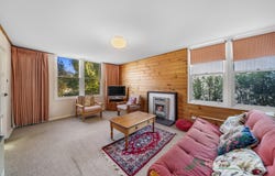 57 Freeburgh Avenue, Mount Beauty, Vic 3699