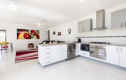 1698 Settlement Road, Wurruk, Vic 3850