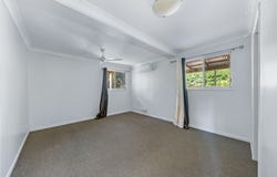 30 Whitsunday Dr, Bloomsbury, Qld 4799