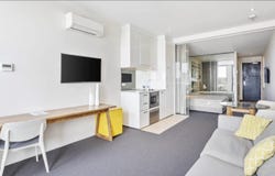 710/435 Nepean Highway, Frankston, Vic 3199