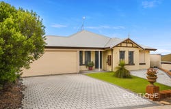 7 Newington Pass, Ellenbrook, WA 6069