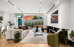 43a Clay Drive, Doncaster, Vic 3108