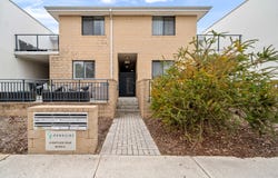 22/10 Whitlock Road, Queens Park, WA 6107