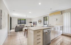 10 Menara Circuit, North Lakes, Qld 4509