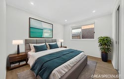 30 Slinky Street, Deanside, Vic 3336