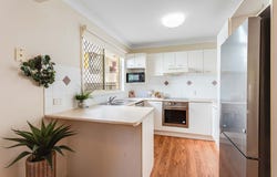 7/14 Young Street, Petrie, Qld 4502