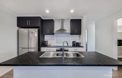42 Lakes Park Drive, Ob Flat, SA 5291