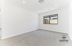 127 Yeungroon Blvd, Clyde North, Vic 3978