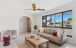 15 Maguire Crescent, Burton, SA 5110