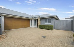 2/66 Calypso Crescent, Middle Ridge, Qld 4350