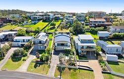26 Tallawang Avenue, Malua Bay, NSW 2536