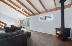 98 Meander Road, Hurstbridge, Vic 3099