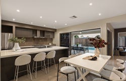 21 Sawmill Circuit, Riverhills, Qld 4074