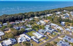 17 Castaway Court, Toogoom, Qld 4655