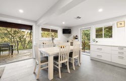 11 Fern Tree Close, Hornsby, NSW 2077