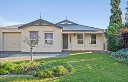 4 Cambourne Crescent, Seaford, SA 5169