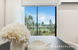 14 Quintino Walk, Clyde North, Vic 3978
