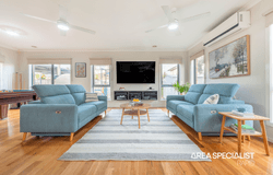 5 Chedword Road, Cranbourne North, Vic 3977