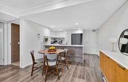 4/27 Newdegate Street, Greenslopes, Qld 4120