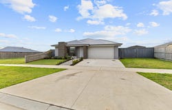 12 Rise Boulevard, Traralgon, Vic 3844