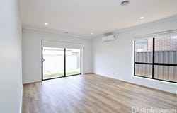 7 Nitre Street, Manor Lakes, Vic 3024