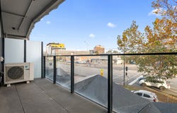 102/869 Dandenong Road, Malvern East, Vic 3145