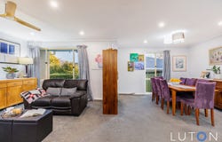 30 Geeves Court, Charnwood, ACT 2615
