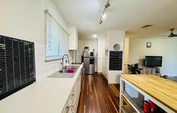 7 LAWRENCE Street, Moranbah, Qld 4744
