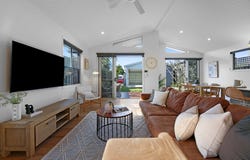 86 Chainey Avenue, Miami, Qld 4220