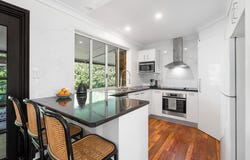 5 Coolview Street, Manly West, Qld 4179