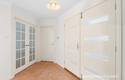 9 Susan Court, Yakamia, WA 6330