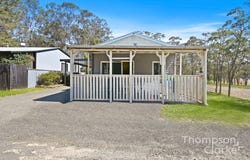 273 Camp Road, Greta, NSW 2334