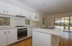 17 Hemp Hill Road, Russell Island, Qld 4184