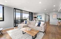 403/8 Henley Street, Como, WA 6152