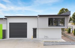 Unit  1, 4 Prosperity Close, Morisset, NSW 2264
