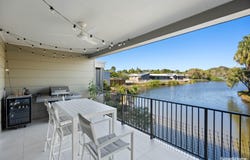 4/3-15 Shell Street, Urangan, Qld 4655