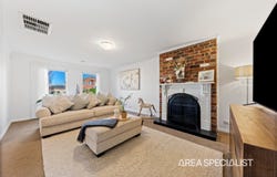 24 Windsor Drive, Beaconsfield, Vic 3807