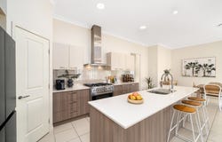 61 Kirri Avenue, Petrie, Qld 4502