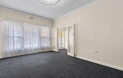 9 Centenary Ave, Maitland, SA 5573