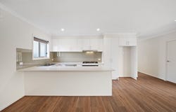 70 Hinkler Drive, Mill Park, Vic 3082