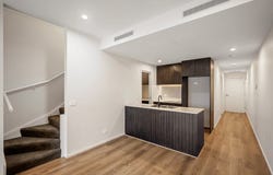4/181 Sutherland Crescent, Taylor, ACT 2913