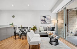 2/24-26 Milton Street, Elwood, Vic 3184