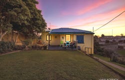 17 The Boulevard, Hillcrest, Tas 7320