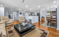 8 Potter Close, Fennell Bay, NSW 2283